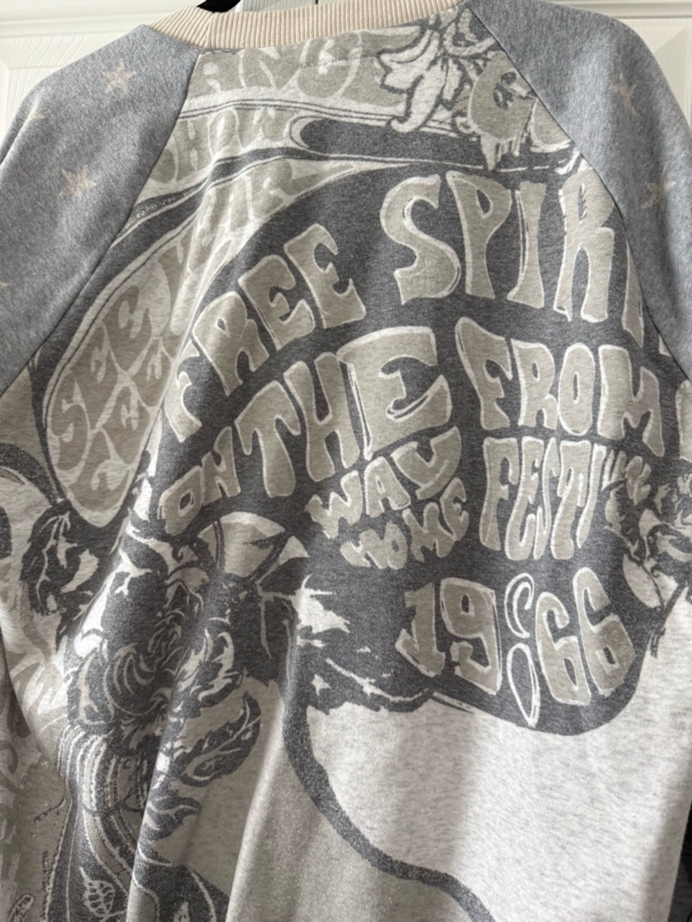 Vintage Style Graphic Sweatshirt Americana Free Spirit 1966 USA Made Pullover - Picture 4 of 8